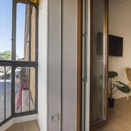 Apartamentos Boutique Puerta De Reyes Toledo Exterior photo